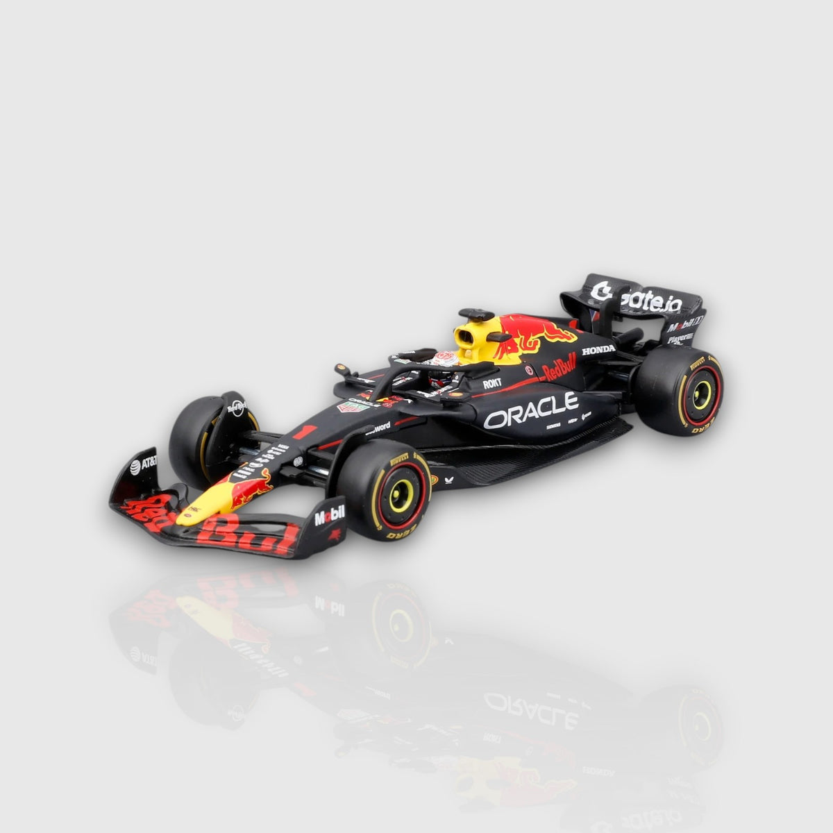 Max Verstappen Redbull Racing 2026 Driver Cap with Scale Model Bundle