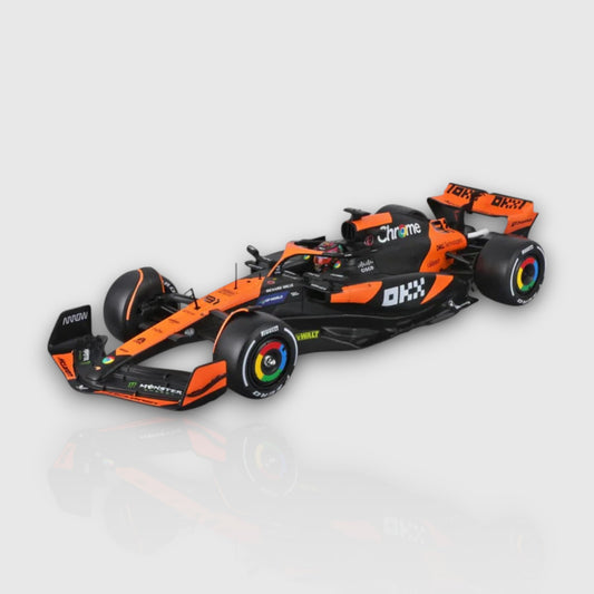 Oscar Piastri Mclaren MCL 38 Miami GP Livery with Acrylic Box 1:43