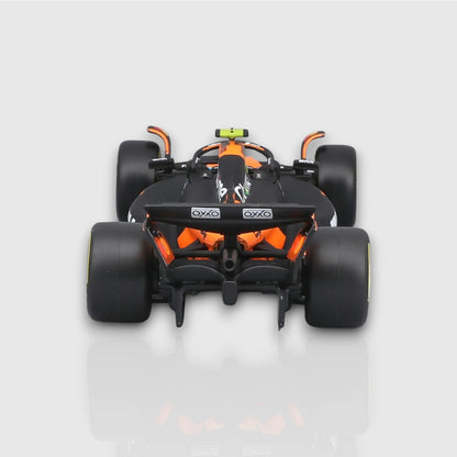 Bburago Lando Norris Mclaren MCL39 with Acrylic Box 1:43