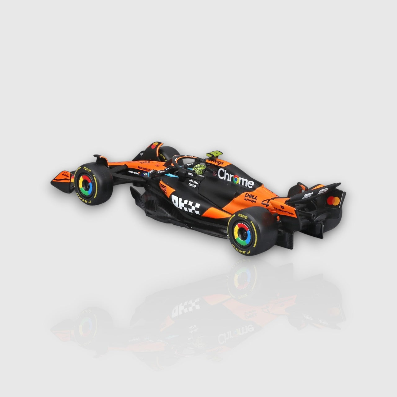 Bburago Lando Norris Mclaren MCL39 with Acrylic Box 1:43