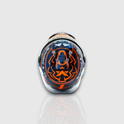 Max Verstappen 2025 Special Orange Helmet 1:2