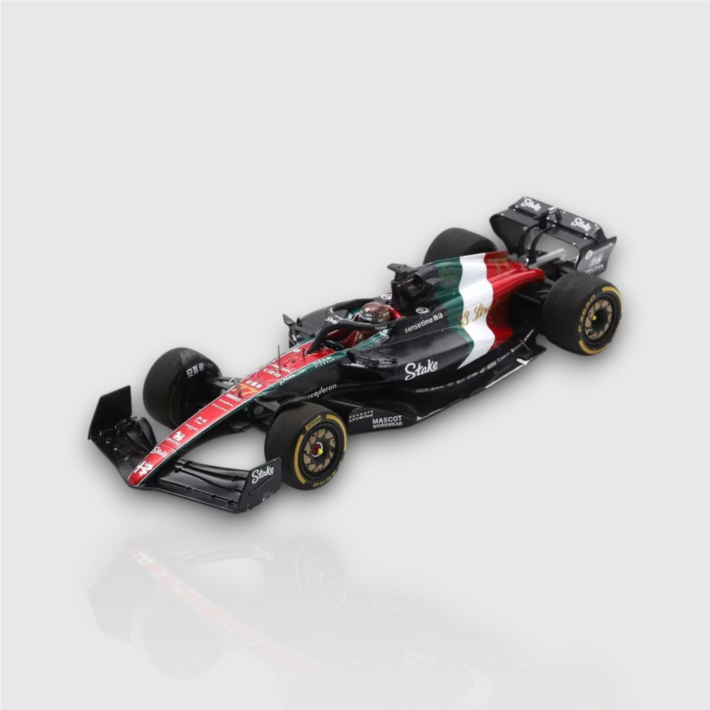 Valtteri Bottas Alfa Romeo C43 Monza GP with Acrylic Box 1:43
